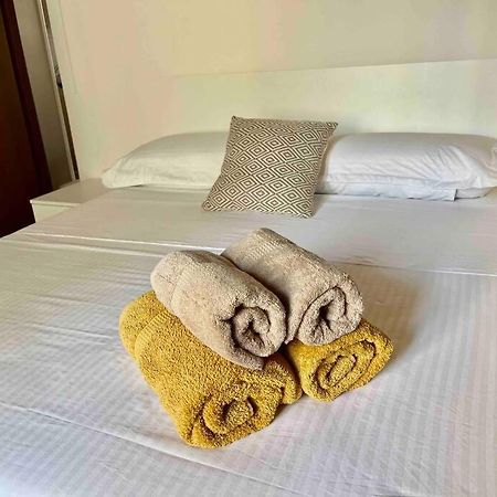 Suite In Bg Centro Con Netflix Бергамо Экстерьер фото
